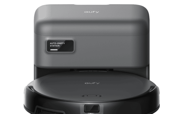 Aspirateur robot eufy C10 avec sa station de vidage
